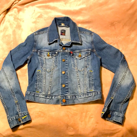 Levi's Jackets & Blazers - Levi’s Strauss Vintage Flower Tab Denim Jacket Medium